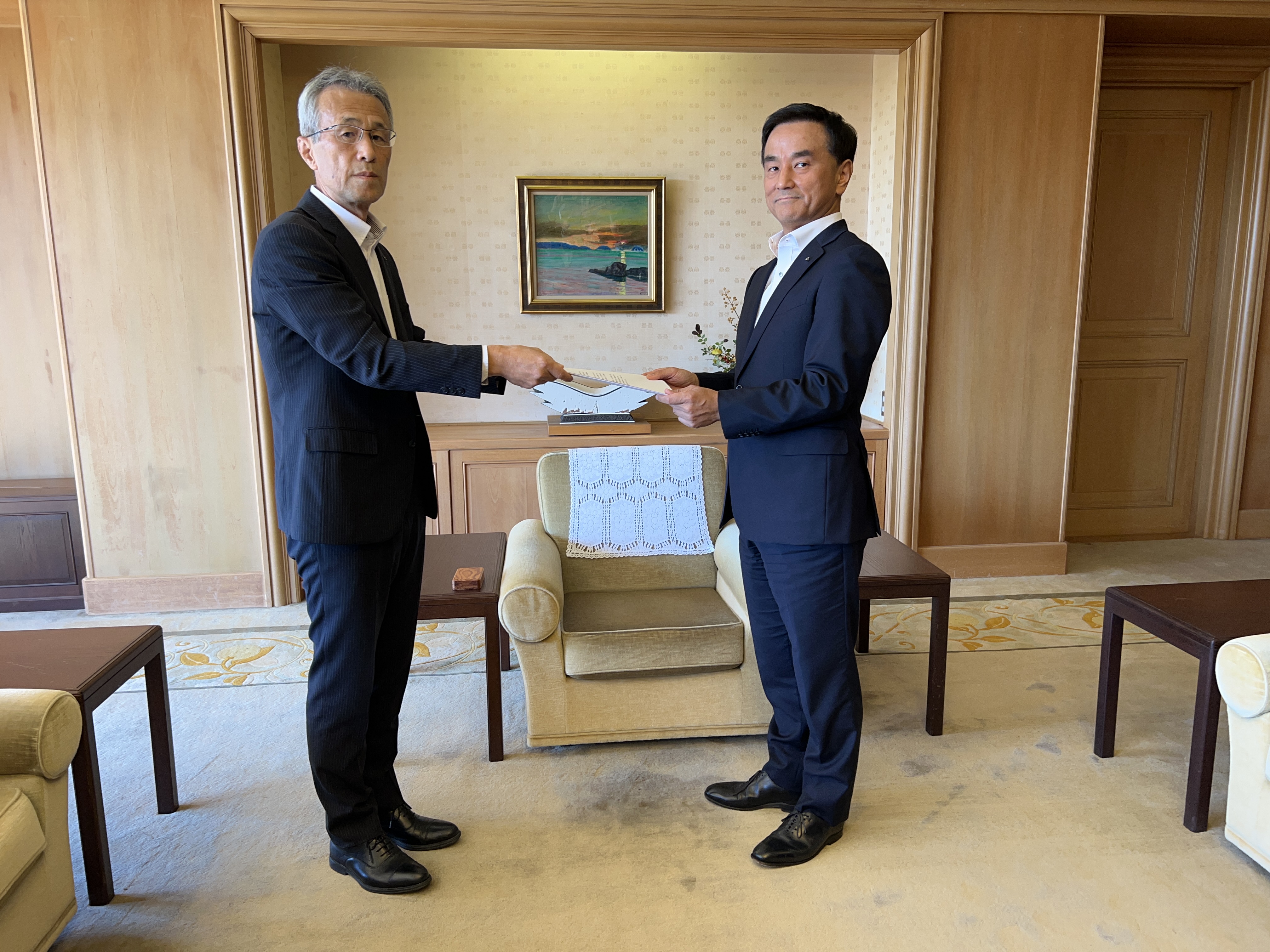 AXIS(アクシス)｜ 山口県中小企業団体中央会 » 山口県知事に山口県の